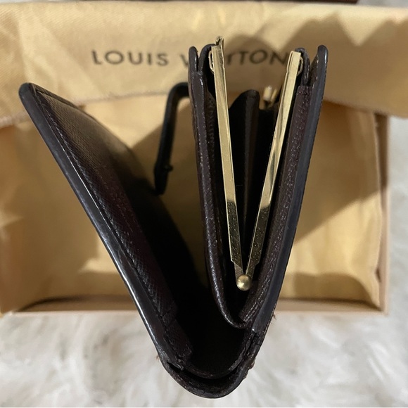 Authentic Louis Vuitton Damier Ebene Wallet - Picture 13 of 14